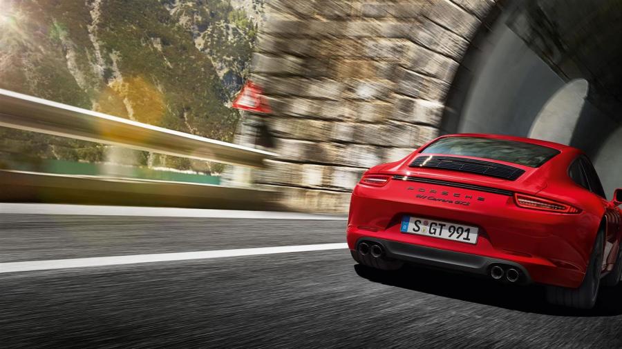  Porsche 911 Carrera 4 GTS Coupe 2014 года  (фото 8 из 21)